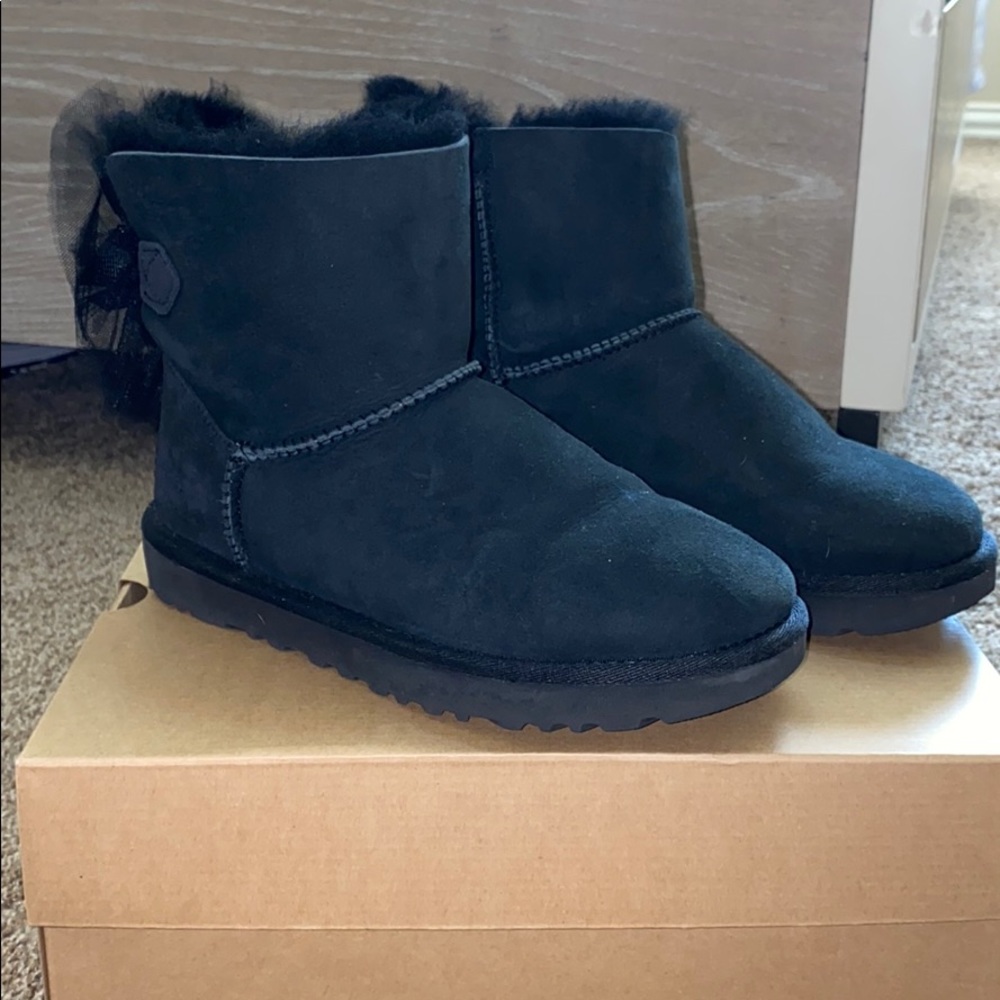 Ugg Mini Boots with Bow on the Back